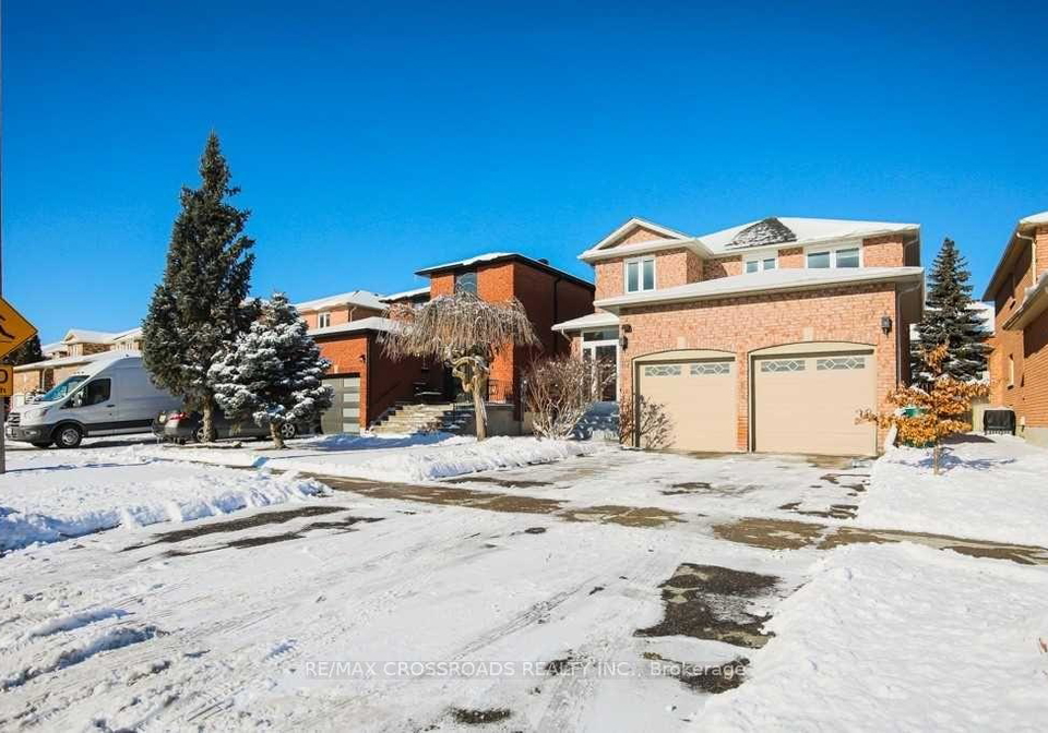 87-woodriver-street-richmond-hill-ontario-n13051664