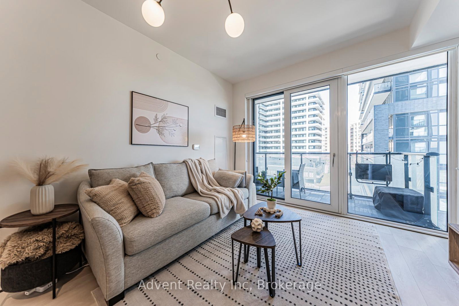 105-oneida-crescent-richmond-hill-ontario-n13052614