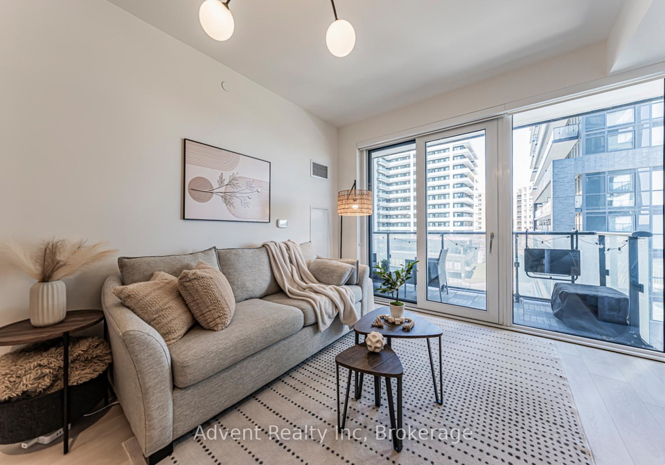 105-oneida-crescent-richmond-hill-ontario-n13052614