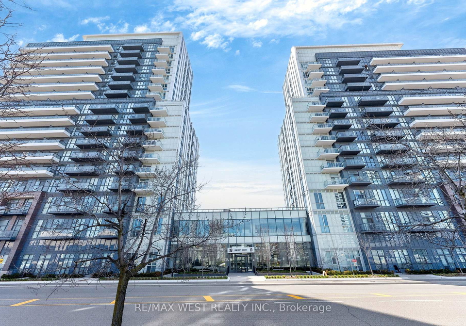 10-honeycrisp-crescent-vaughan-ontario-n13052990