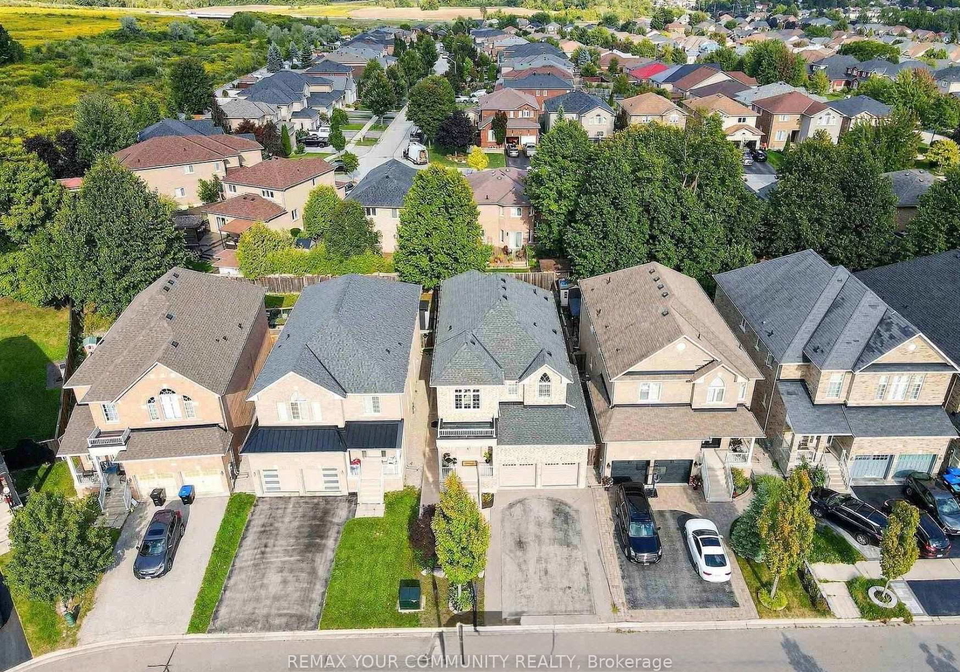 95-chelsea-crescent-bradford-west-gwillimbury-ontario-n13053586
