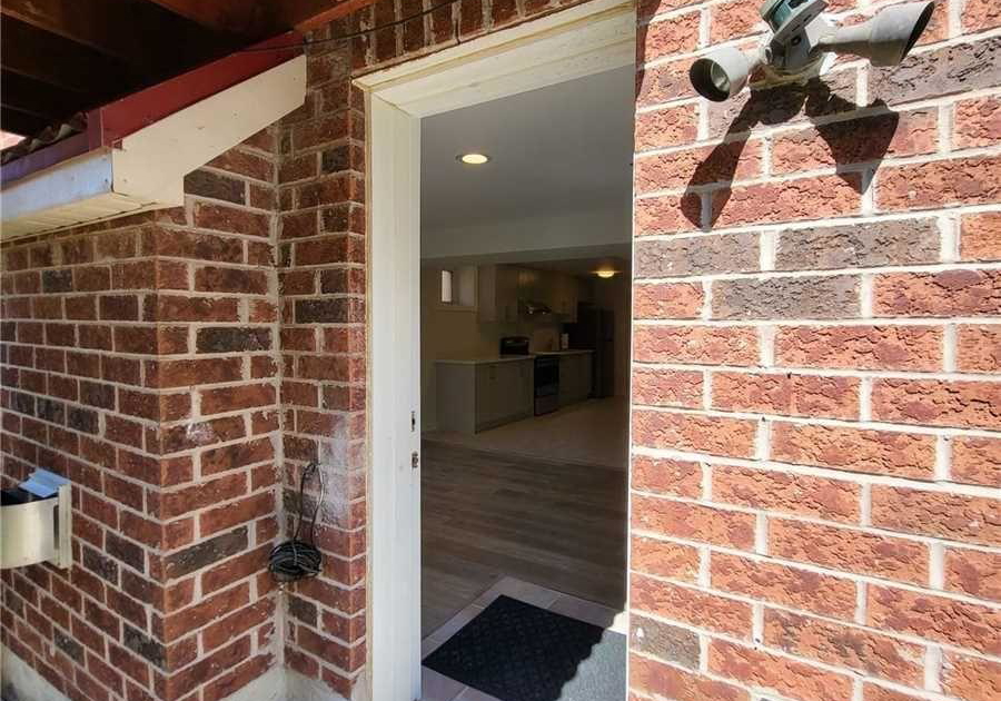 800-colter-street-s-newmarket-ontario-n13053646