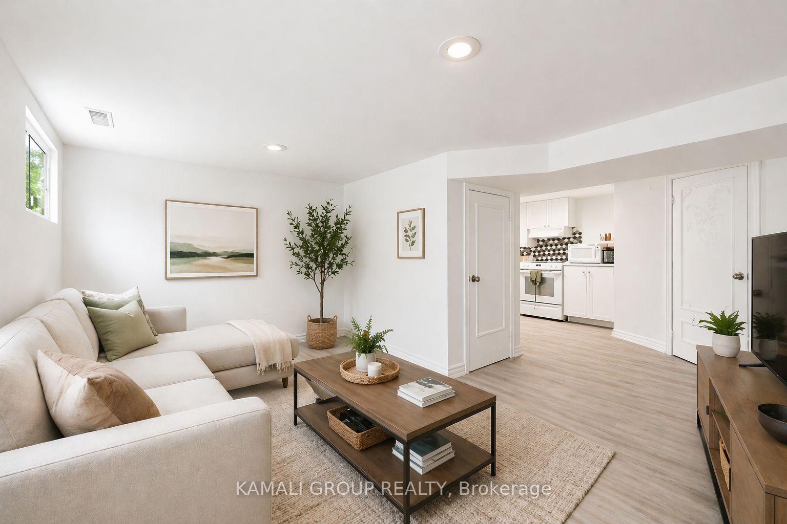 46-centre-street-e-richmond-hill-ontario-n13053774
