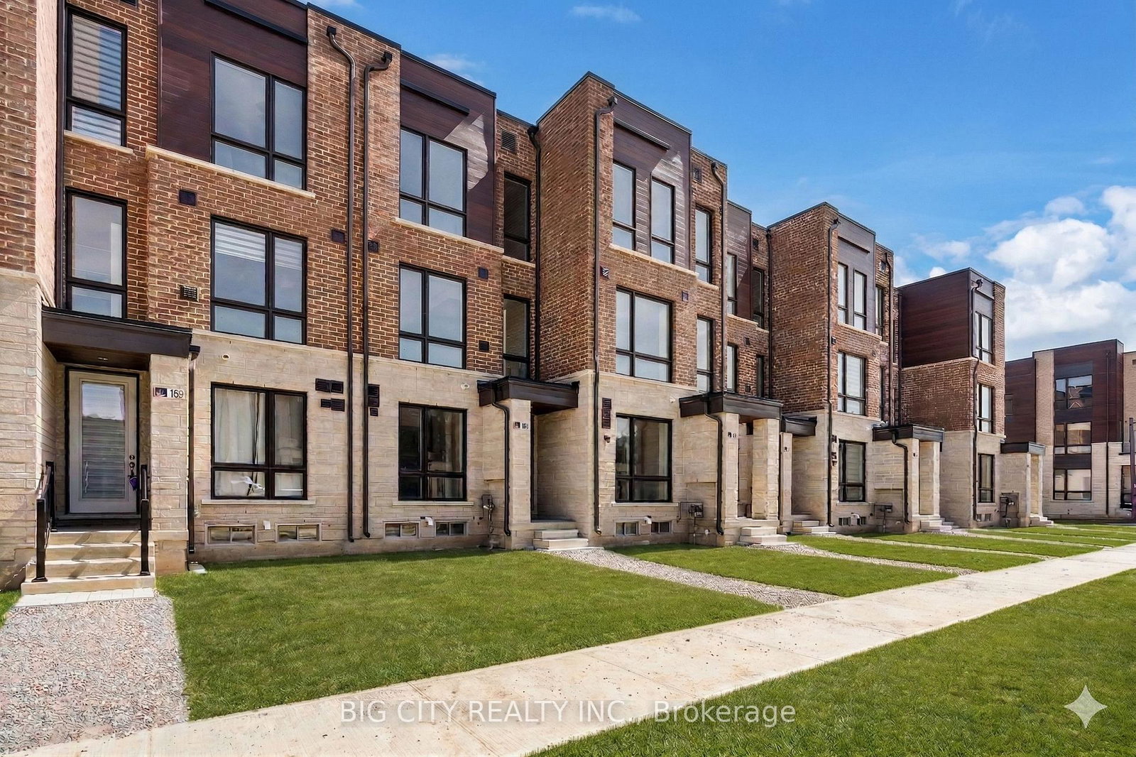 101-stauffer-crescent-markham-ontario-n13054324