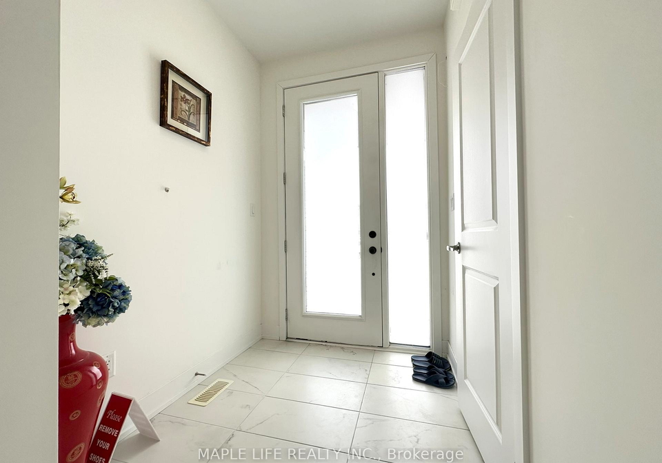 124-hilts-drive-richmond-hill-ontario-n13054676