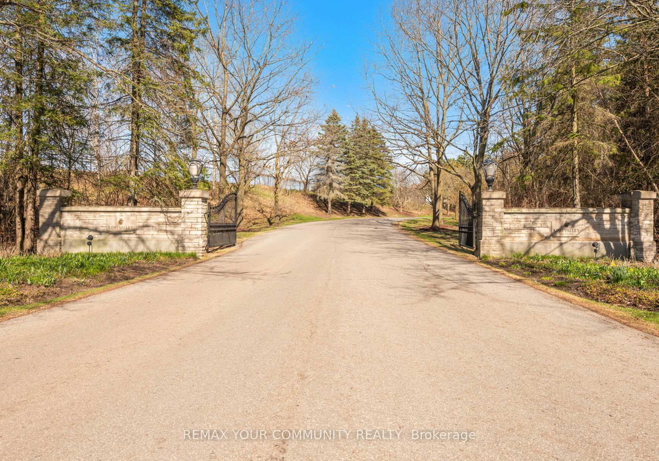 102-country-club-drive-king-ontario-n13054766