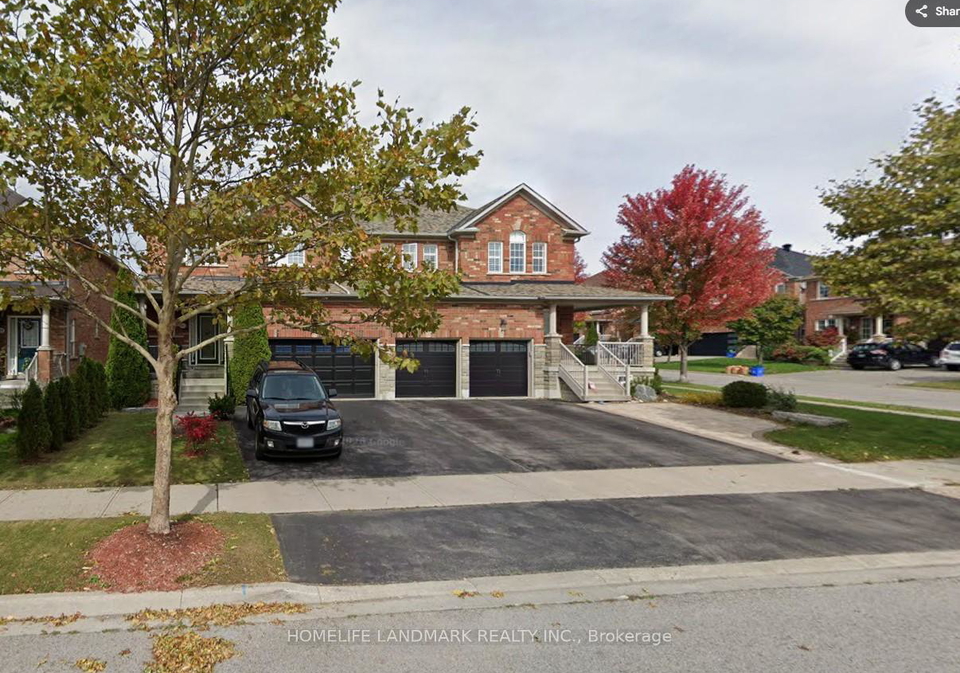 103-starr-crescent-aurora-ontario-n13055072