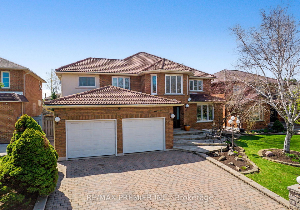 112-bourbon-street-vaughan-ontario-n13055236