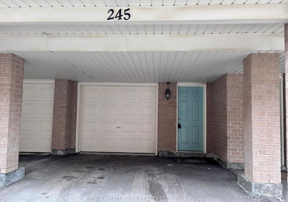 23-observatory-lane-richmond-hill-ontario-n13055306