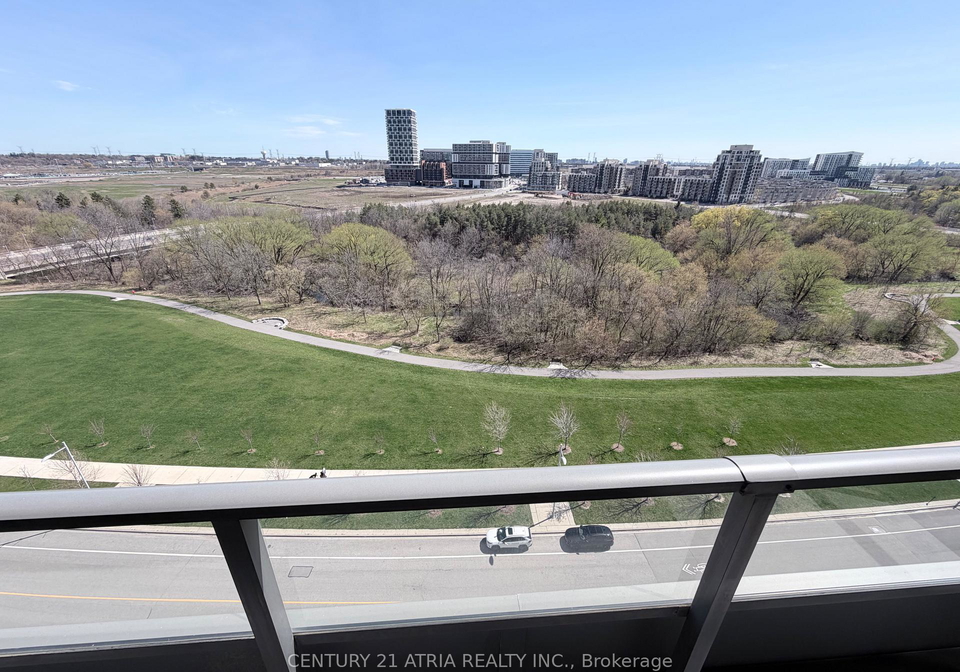 18-uptown-drive-markham-ontario-n13055476