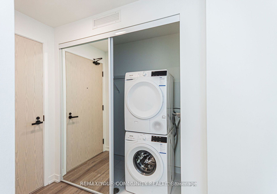 225-commerce-street-vaughan-ontario-n13055530