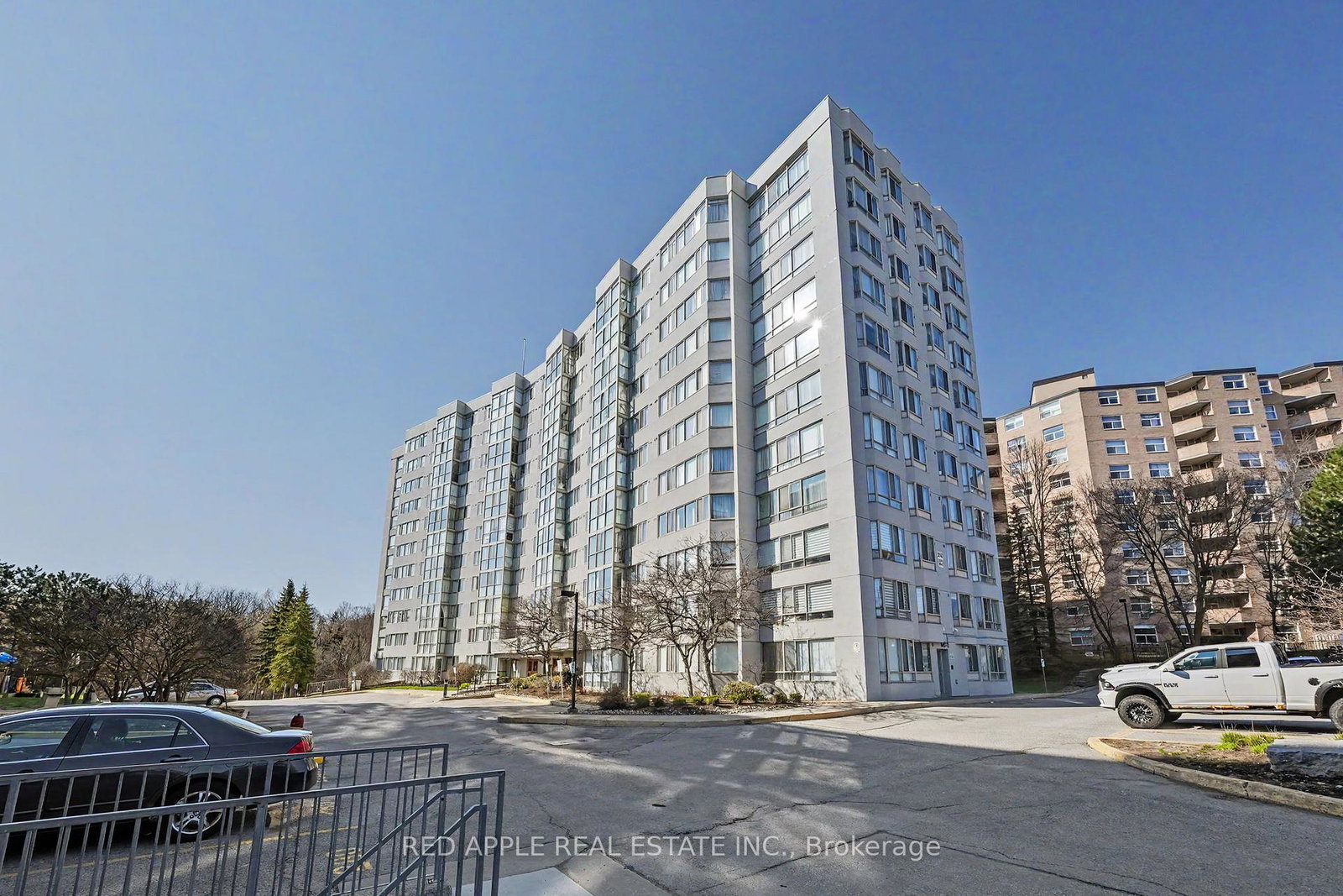 270-davis-drive-newmarket-ontario-n13056118