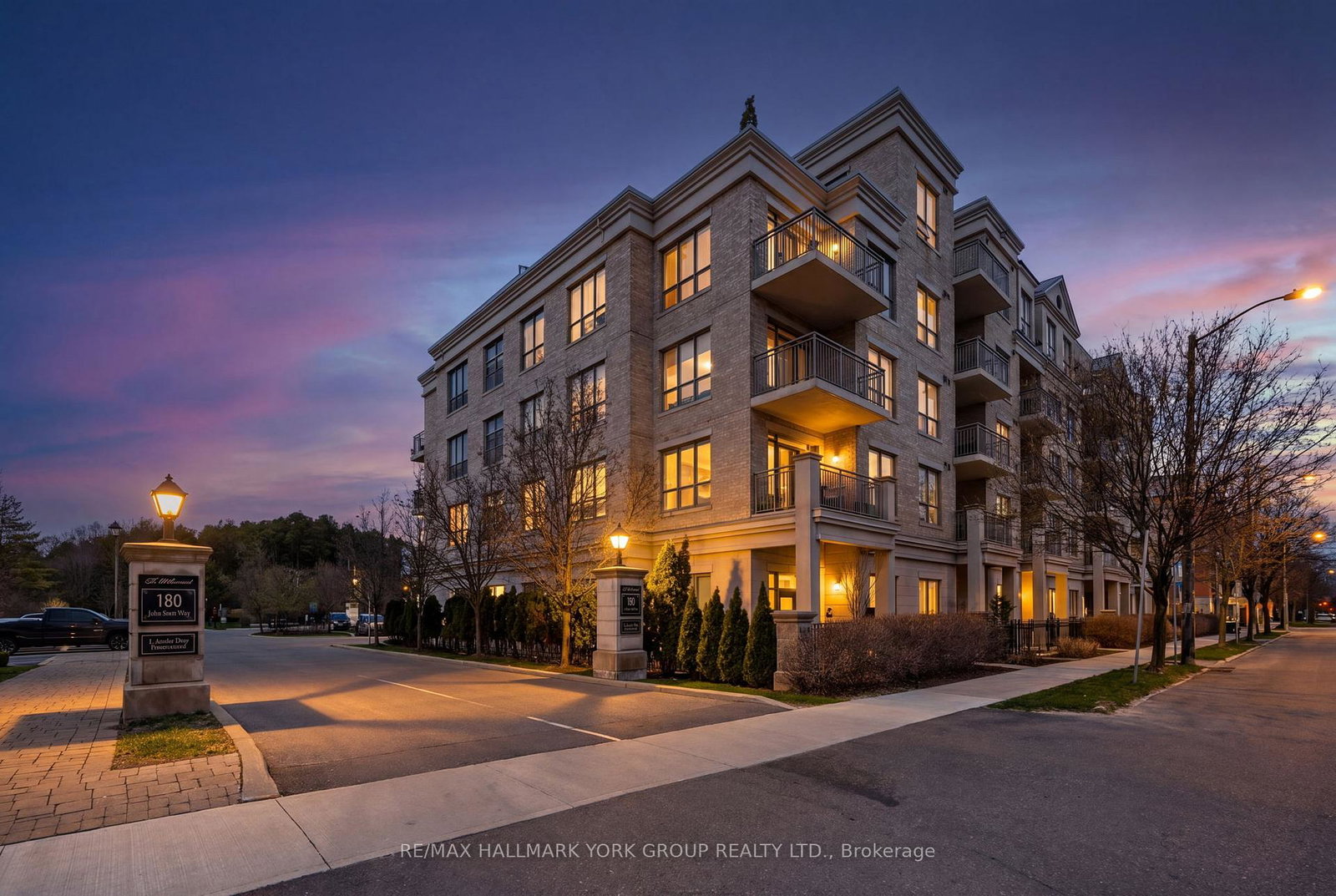 180-john-way-w-aurora-ontario-n13056688