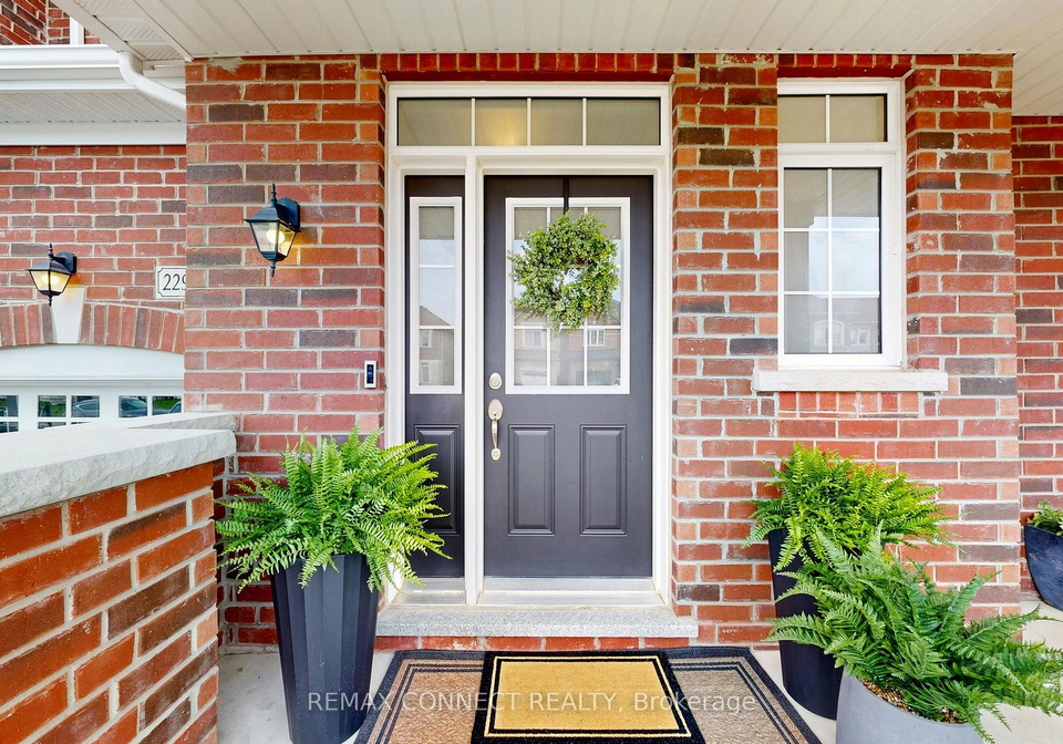 2293-grainger-loop-innisfil-ontario-n13057992
