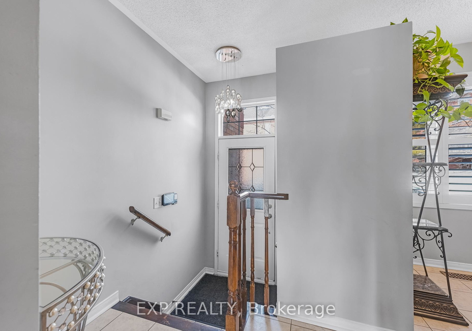 45-sandlewood-court-aurora-ontario-n13058092