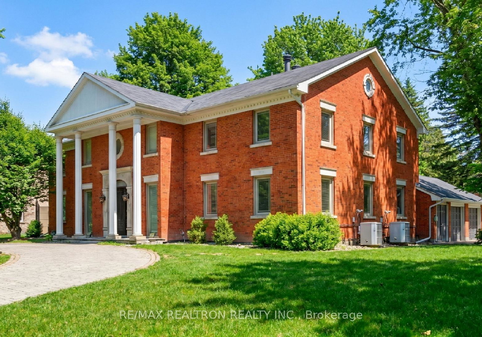 17-old-english-lane-markham-ontario-n13058166