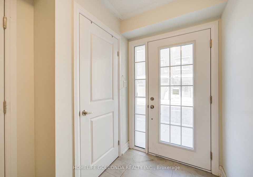 7-maybank-lane-whitchurch-stouffville-ontario-n13058478