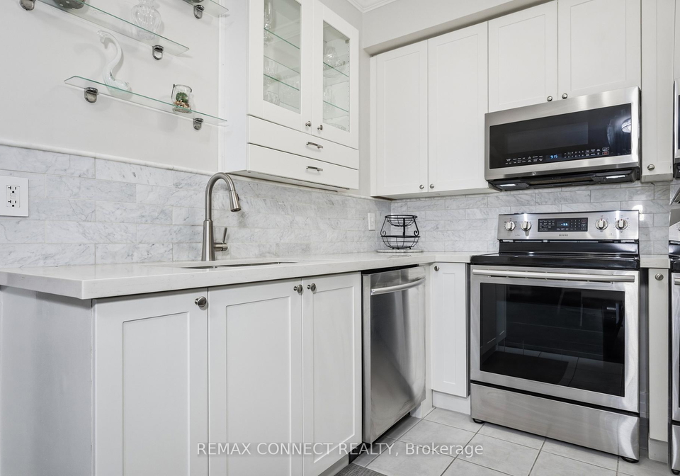 11121-yonge-street-richmond-hill-ontario-n13058494
