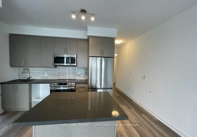 105-oneida-crescent-richmond-hill-ontario-n13058656