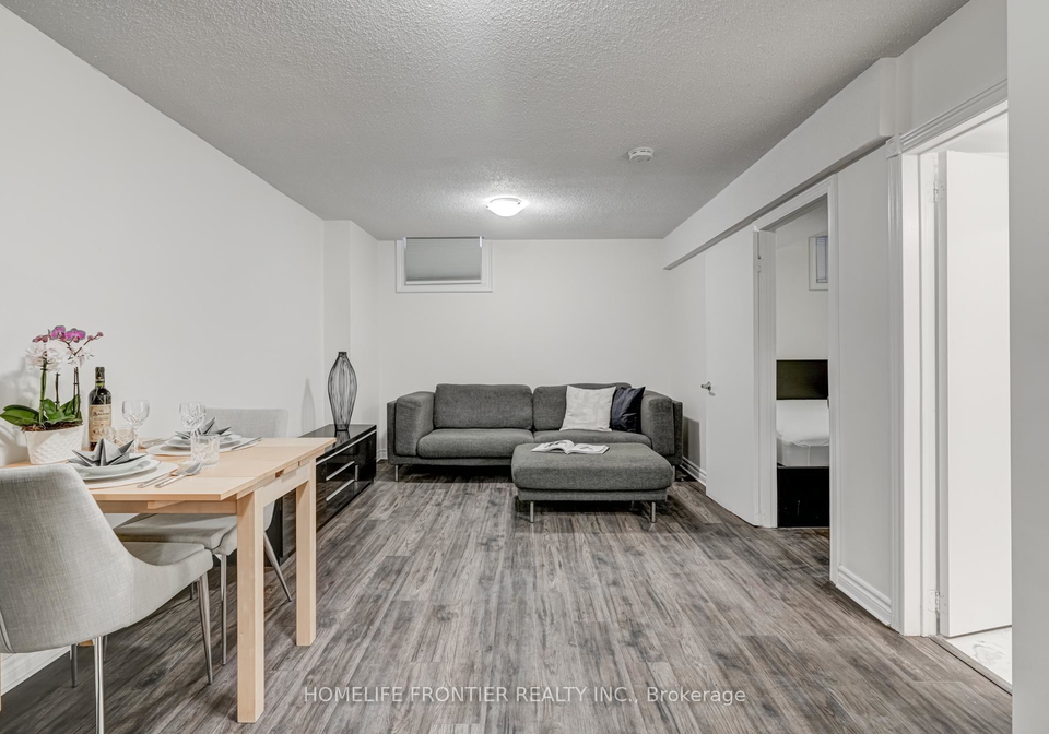 29-madsen-crescent-markham-ontario-n13058760