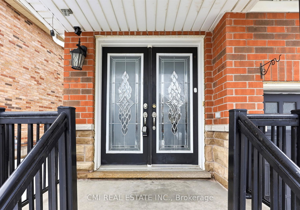 107-venice-gate-drive-vaughan-ontario-n13059134
