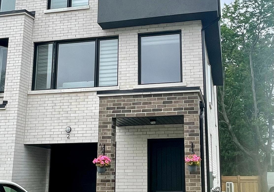 2-persica-street-richmond-hill-ontario-n13059322