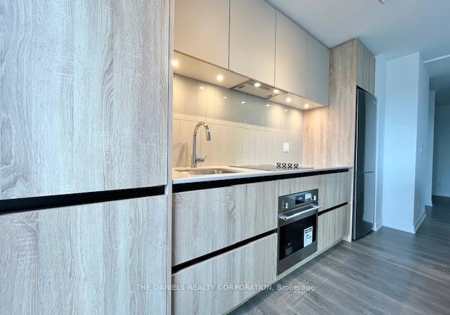 7950-bathurst-street-vaughan-ontario-n13059652