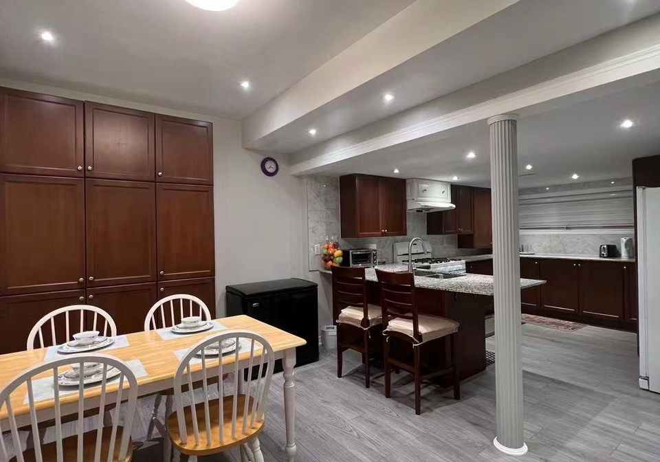 24-wendelyn-drive-richmond-hill-ontario-n13059656