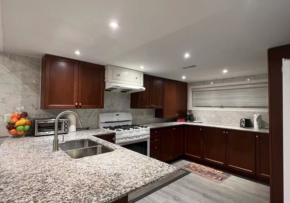 24-wendelyn-drive-richmond-hill-ontario-n13059656