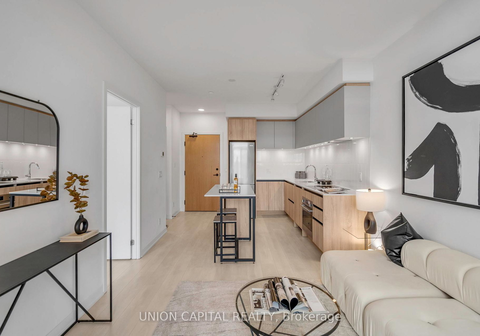 7950-bathurst-street-vaughan-ontario-n13060400