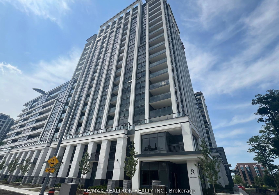 8-cedarland-drive-e-markham-ontario-n13061004