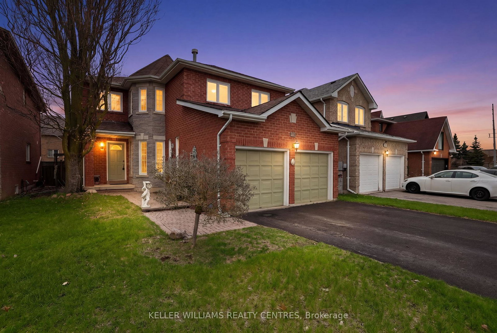 591-plantation-gate-newmarket-ontario-n13061448