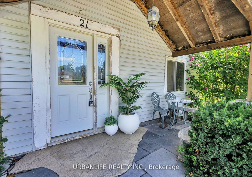 21-oak-avenue-east-gwillimbury-ontario-n13061704