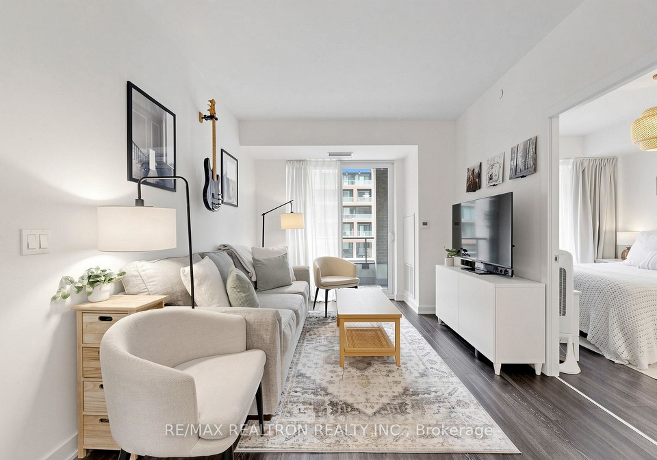 100-eagle-rock-way-vaughan-ontario-n13062184