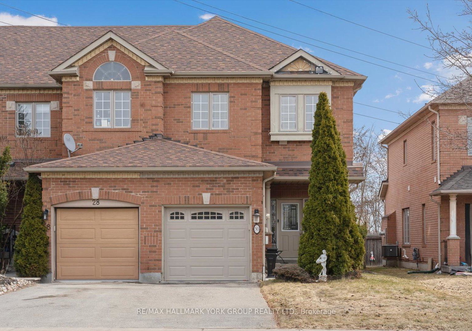 30-jordanray-boulevard-newmarket-ontario-n13062868