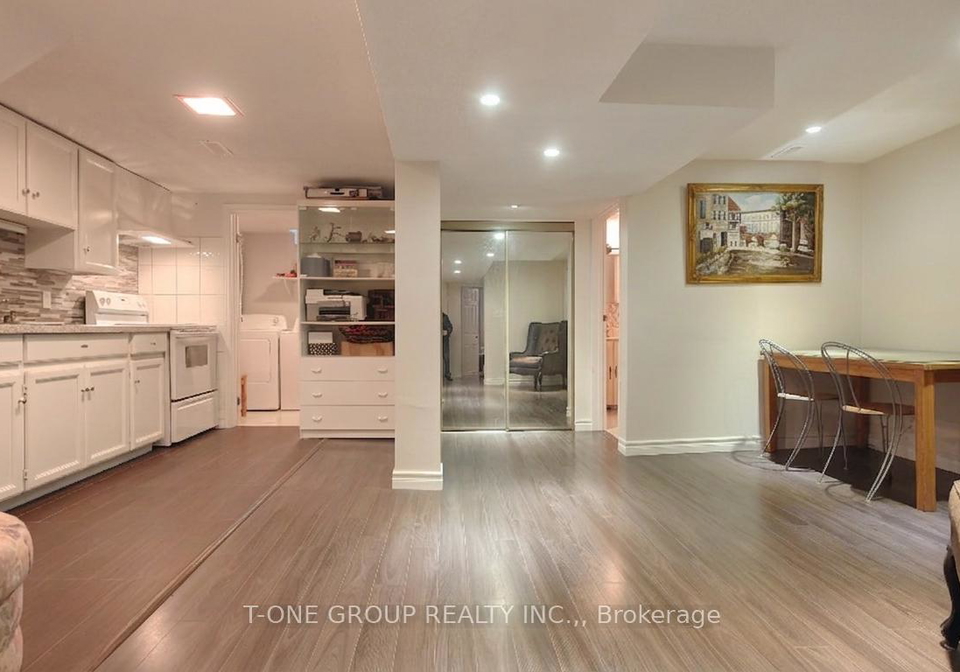 2-waggoners-wells-lane-markham-ontario-n13063228