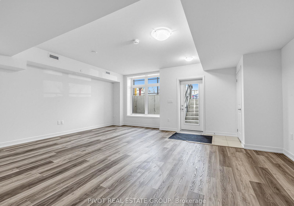 56-elizabeth-street-s-richmond-hill-ontario-n13063490