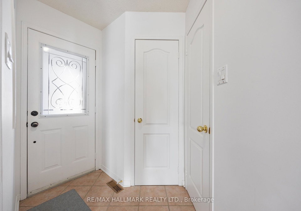 19-parktree-drive-vaughan-ontario-n13063514