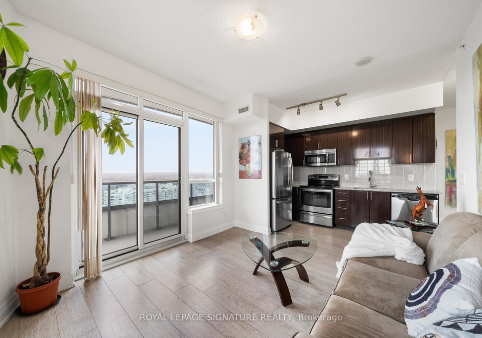 7171-yonge-street-markham-ontario-n13063622