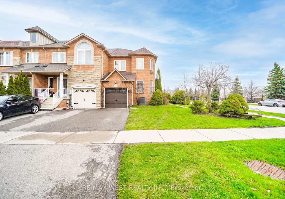 149-foxchase-avenue-vaughan-ontario-n13063808