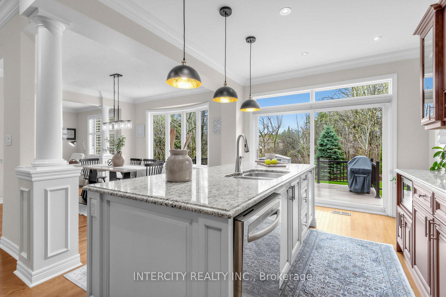 12-sandbanks-drive-richmond-hill-ontario-n13064376