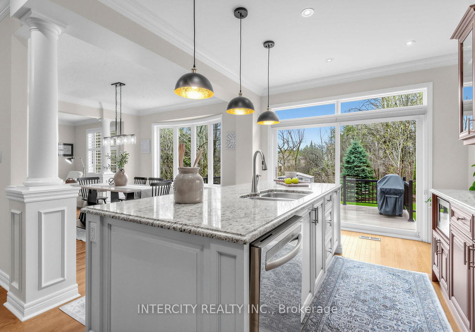 12-sandbanks-drive-richmond-hill-ontario-n13064376