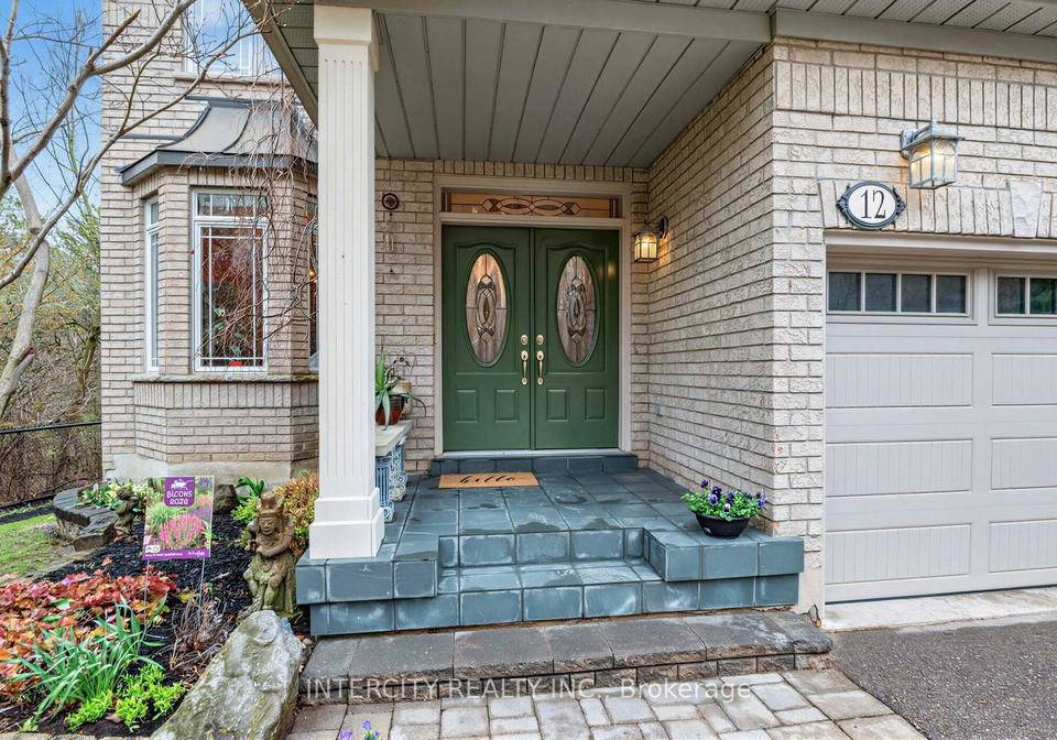 12-sandbanks-drive-richmond-hill-ontario-n13064376