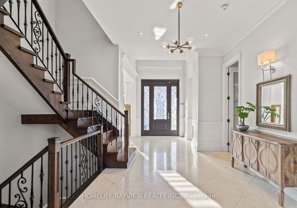 18-parker-avenue-richmond-hill-ontario-n13065630