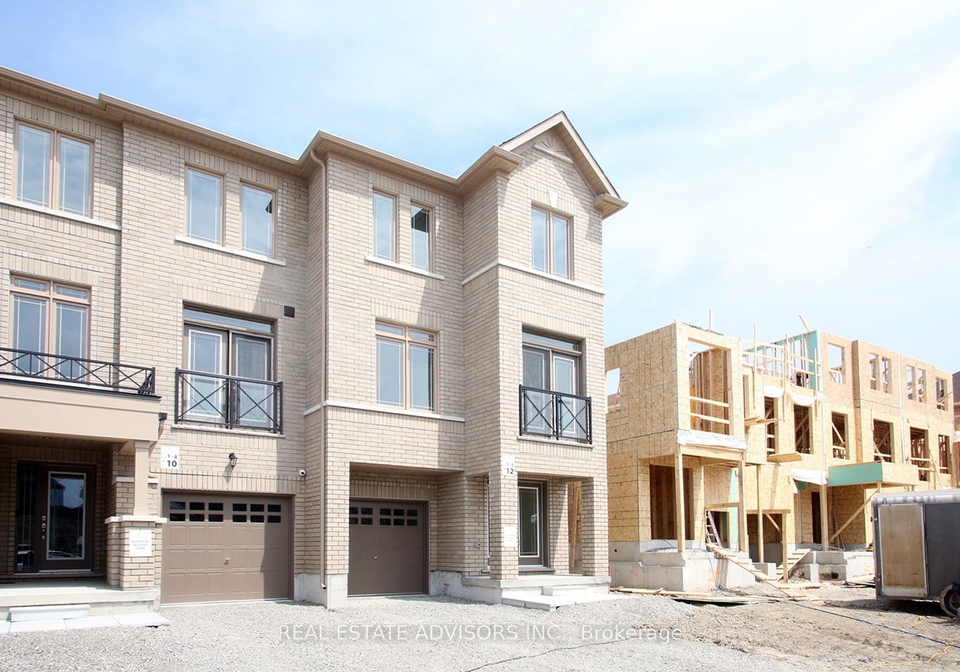 12-elgin-court-bradford-west-gwillimbury-ontario-n13065672