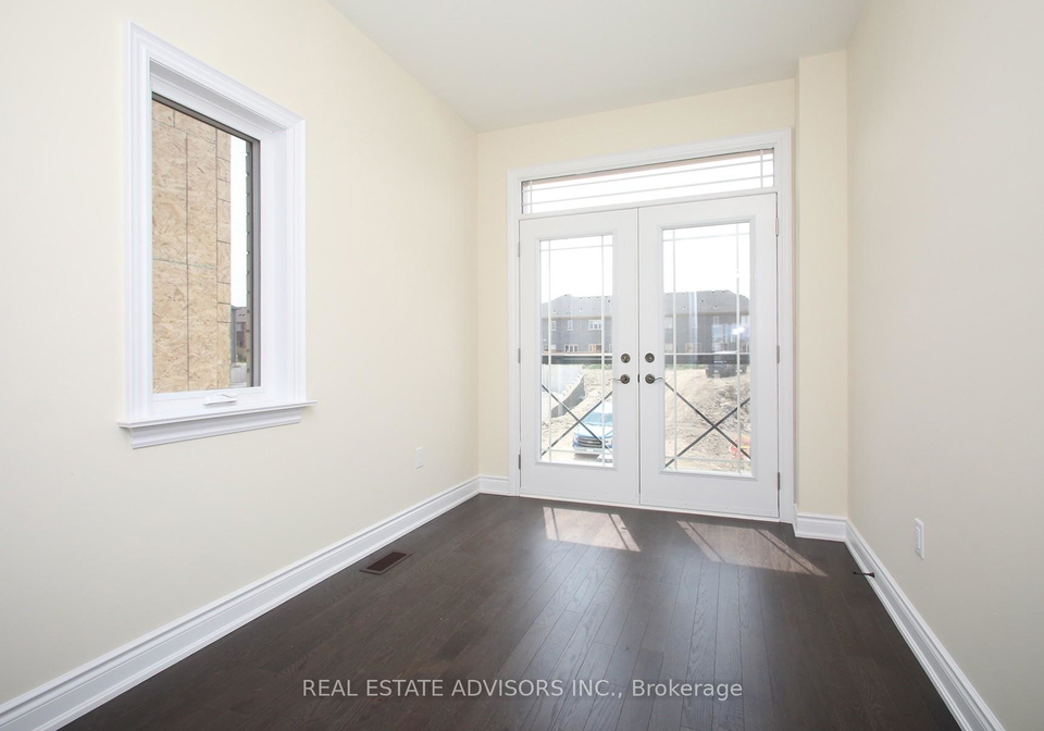 12-elgin-court-bradford-west-gwillimbury-ontario-n13065672