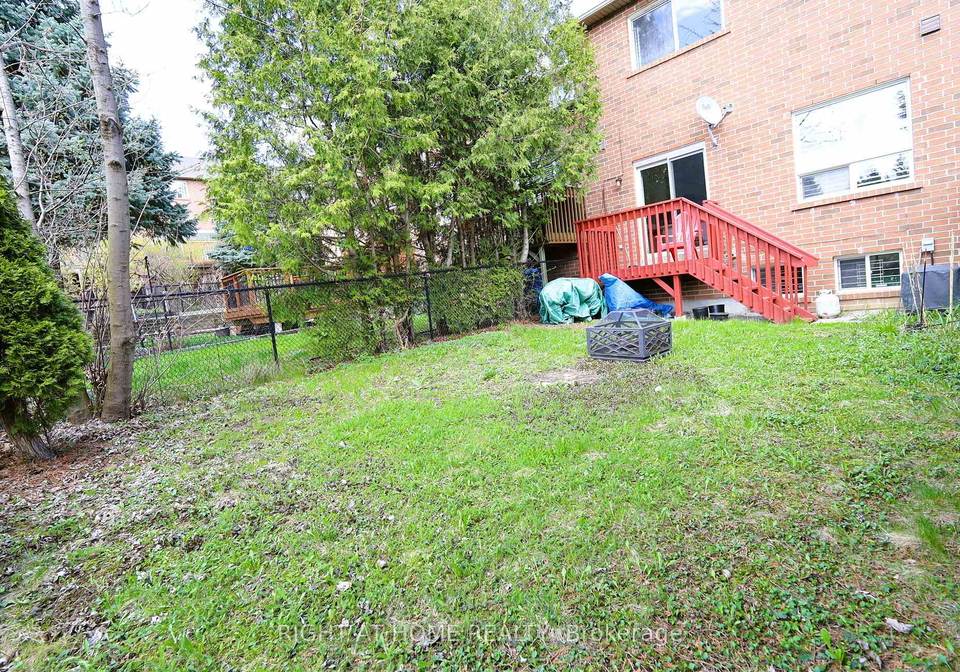 82-colesbrook-road-richmond-hill-ontario-n13065792