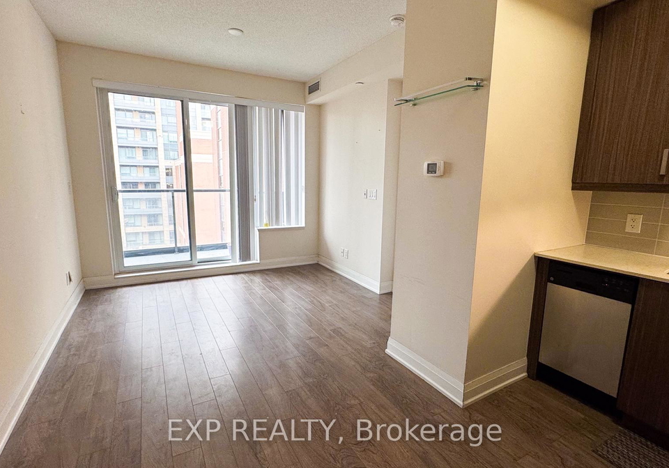 28-uptown-drive-markham-ontario-n13065890