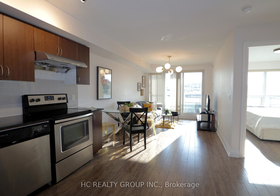370-highway-7-avenue-e-richmond-hill-ontario-n13066274