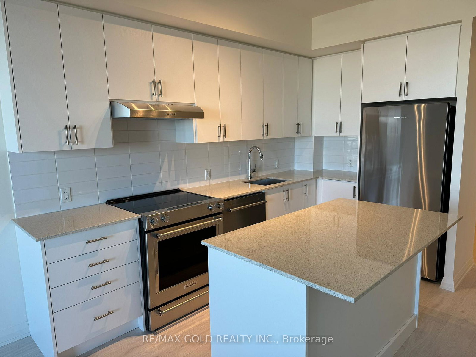 8960-jane-street-n-vaughan-ontario-n13066412